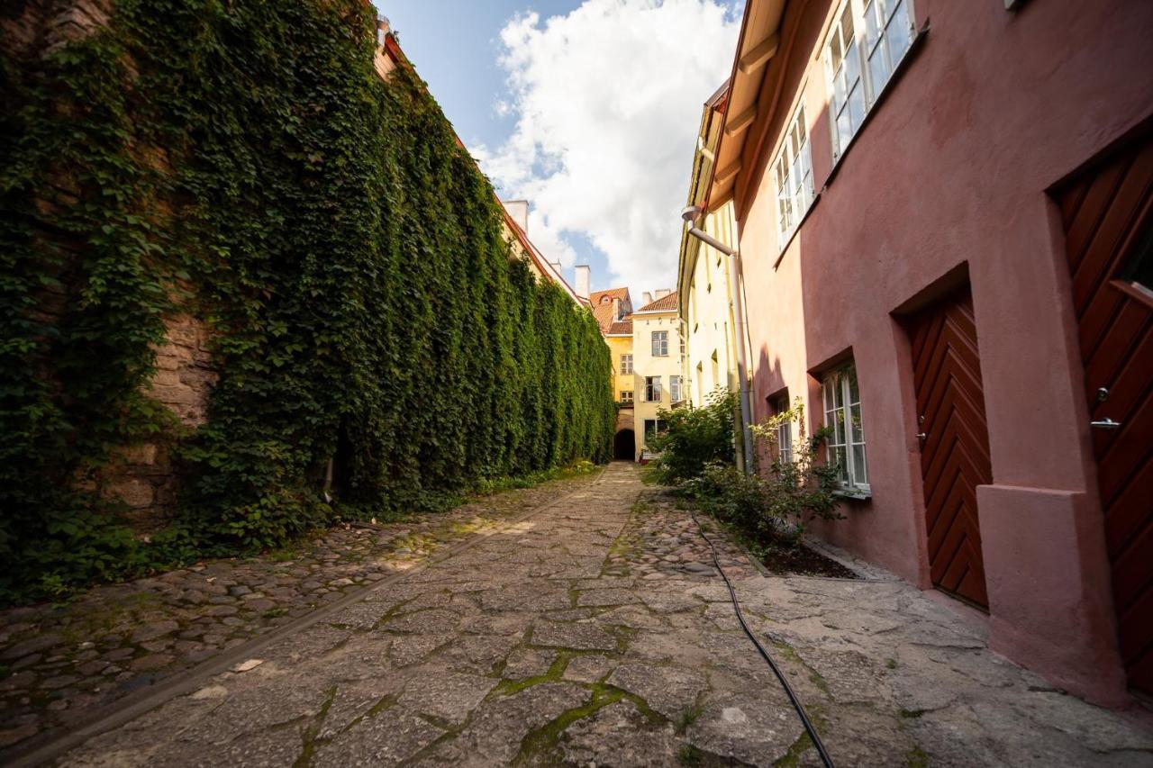 Medieval Home Tallinn Eksteriør bilde